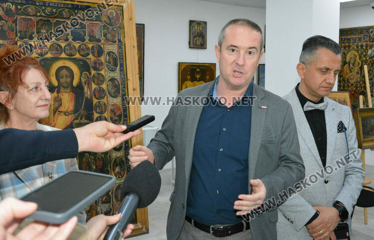 Хасково получи уникална йерусалимия и други артефакти, спасени от Агенция „Митници“  