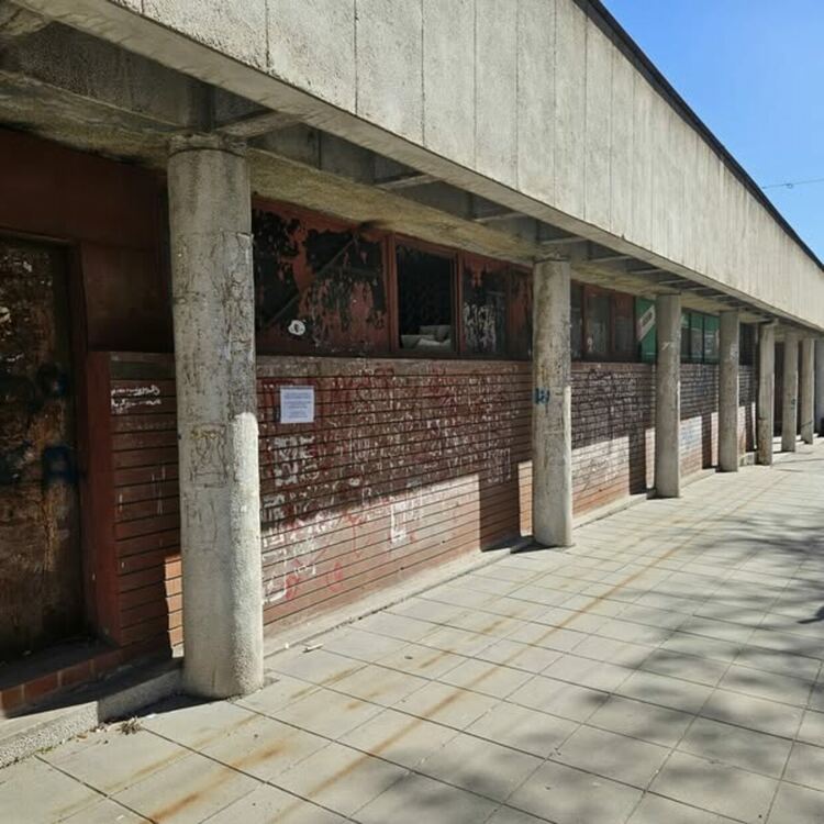 Община Радомир обособи специални места за разлепване на обяви и съобщения