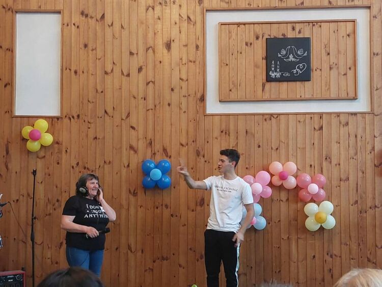 Талантите на ЦПЛР – ОДК Девин блеснаха в празничния концерт „Море от любов за мама и баба“