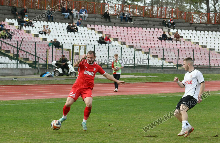  „Саяна“ излъга „розите“
