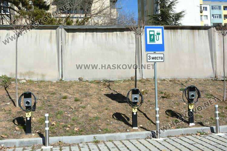 Хасковски фирми и граждани все повече купуват електромобили заради екологичност и икономичност