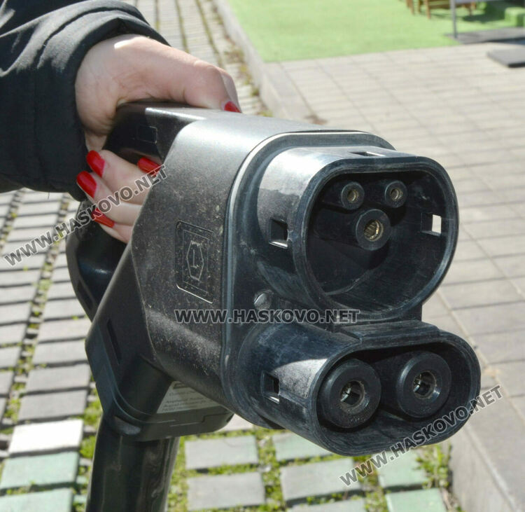 Хасковски фирми и граждани все повече купуват електромобили заради екологичност и икономичност