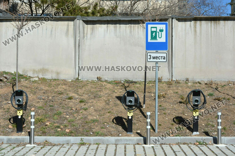 Хасковски фирми и граждани все повече купуват електромобили заради екологичност и икономичност
