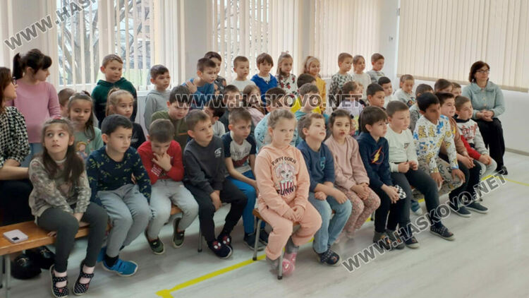 Близо 400 деца от Хасково преминаха очни прегледи, 10% от тях са със зрителни проблеми