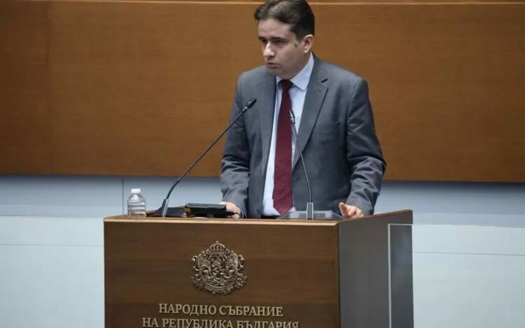 Божидар Божанов