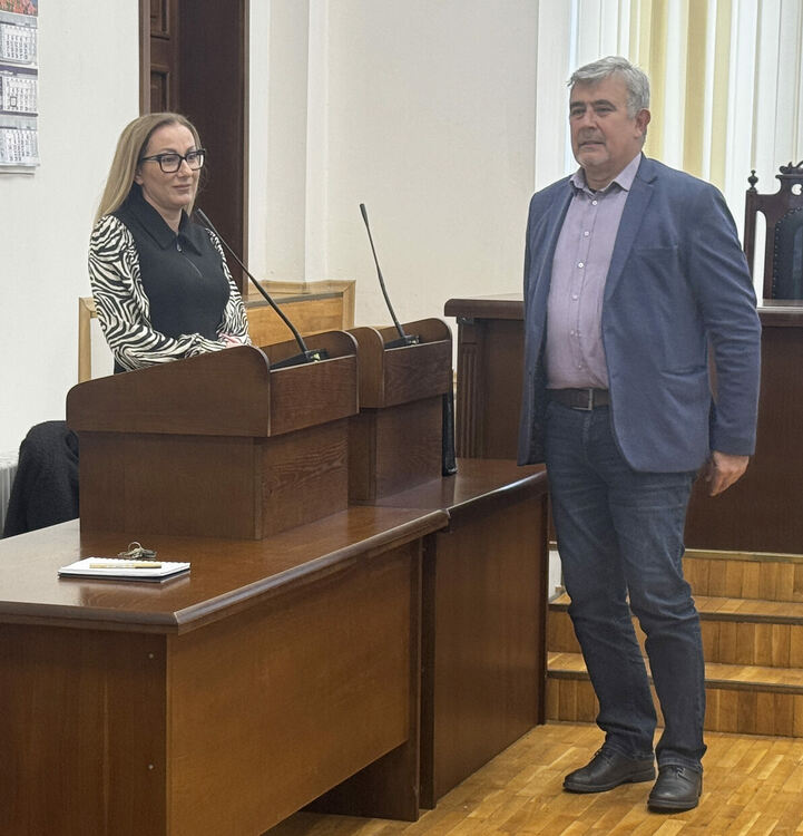 Ученици от ФСГ слушаха лекция в съда за видеоконферентните връзки