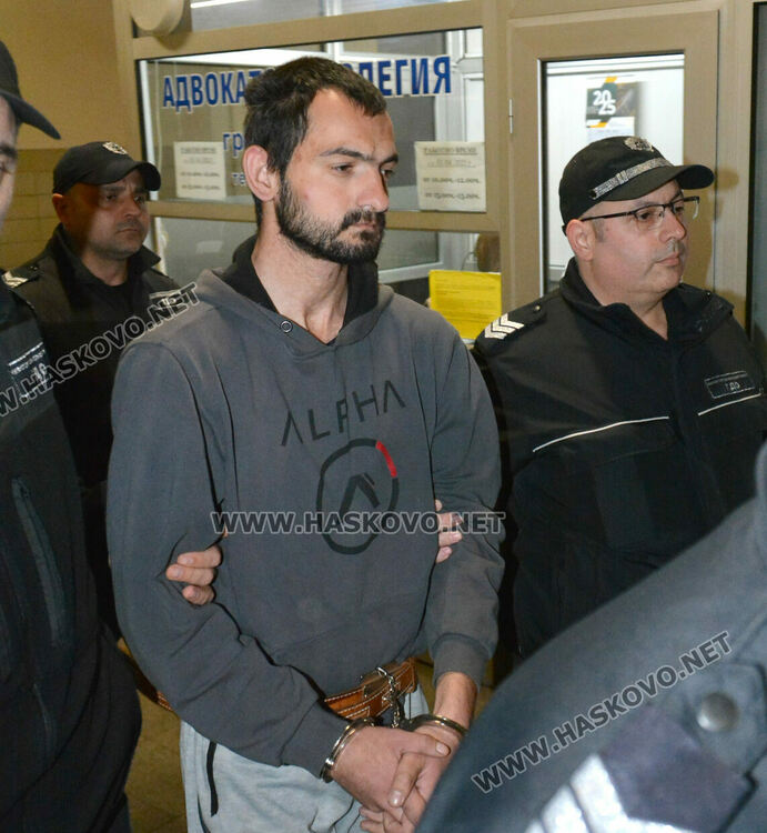 Задържаният за убийството в Горски извор намушкал жертвата 7 пъти с два ножа