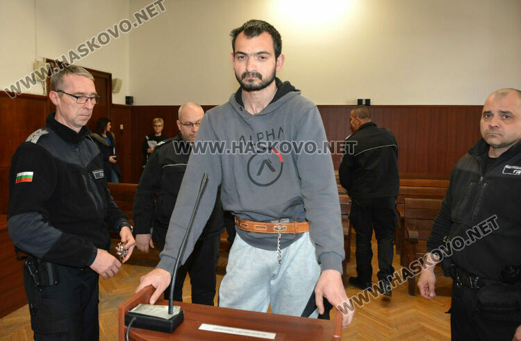 Задържаният за убийството в Горски извор намушкал жертвата 7 пъти с два ножа