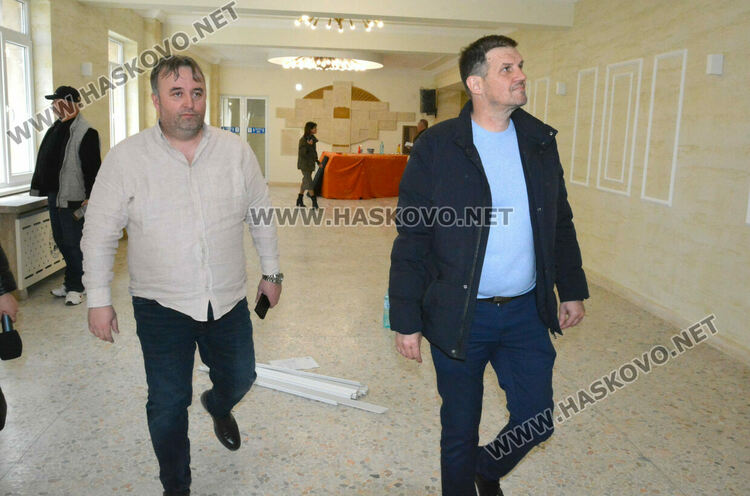Завършва ремонтът на читалище „Заря“ в Хасково