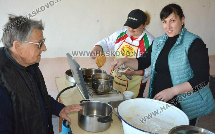Национален фестивал на мекицата с конкурс се проведе във Въгларово