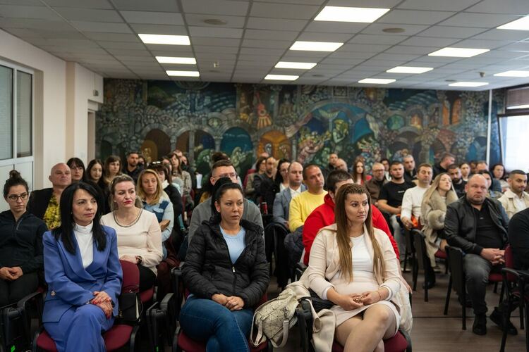 Студенти от Филиал – Смолян на ВСУ „Черноризец Храбър“ с практическо обучение в Областна администрация Пловдив