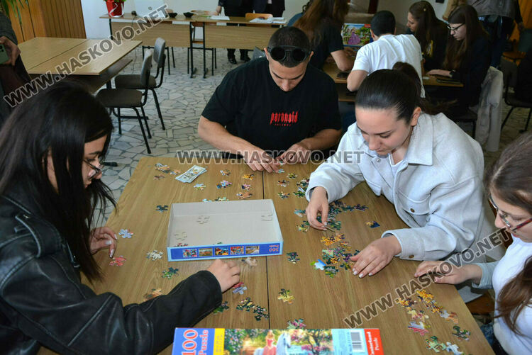Филиалът на УНСС в Хасково обяви Ден на отворените врати 