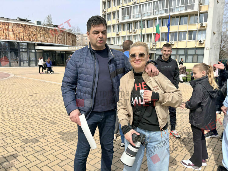 Стотици блокираха международния път край Димитровград, борят се за чист въздух