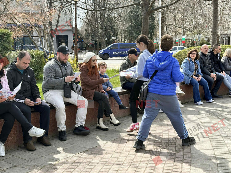 Стотици блокираха международния път край Димитровград, борят се за чист въздух
