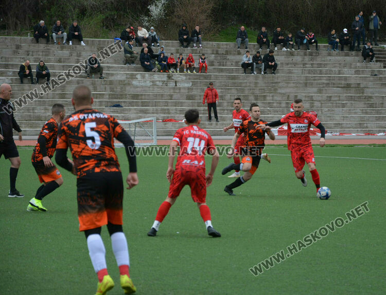 ФК „Хасково“ увеличи серията от победи на 14 поредни