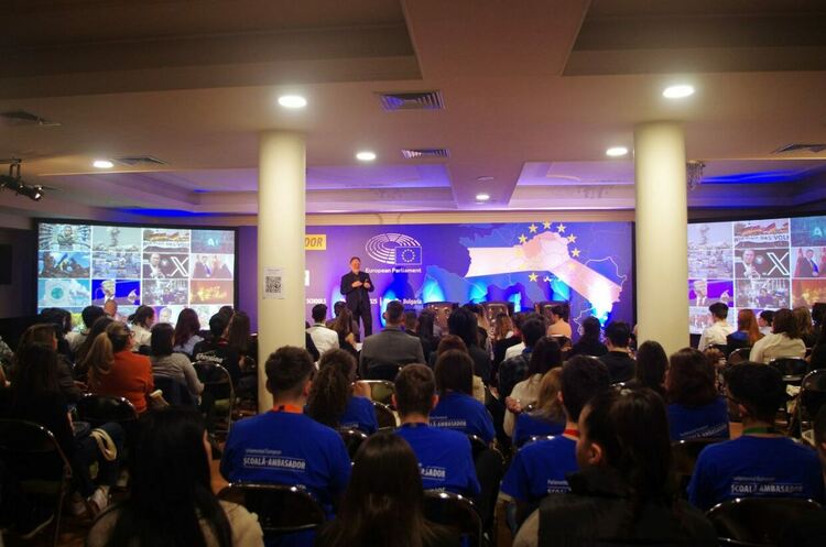 Вазовци взеха участие в международна среща „EPAS Together“