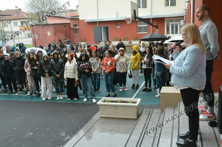 Учениците от ПГТ „Алекскандър Паскалев“ с прекрасно представяне на състезание по професии