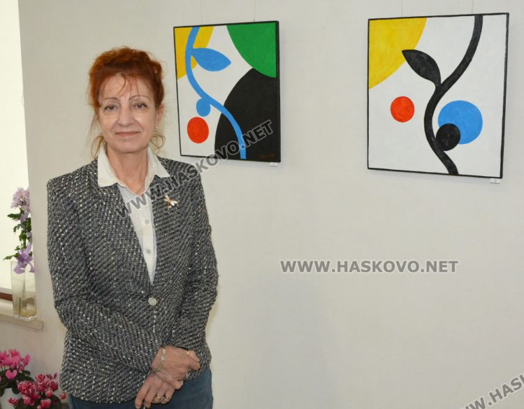 Художникът Стоян Добрев показва графика и живопис в самостоятелна изложба