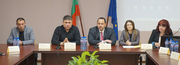 Разясниха на земеделските стопани от Хасково промените за директни плащания 