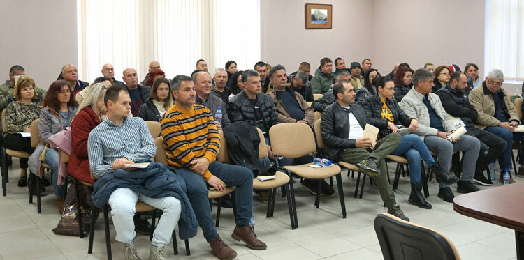 Разясниха на земеделските стопани от Хасково промените за директни плащания 