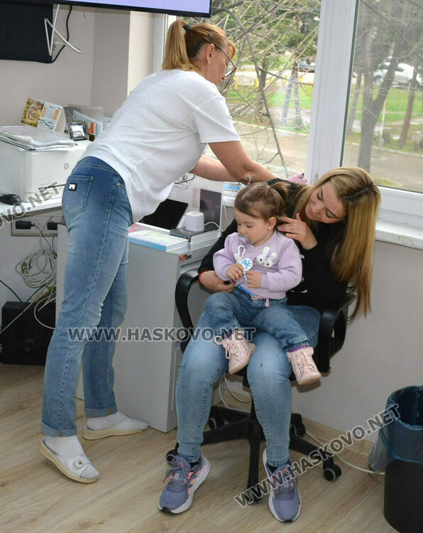 На Благовещение дупчат уши на бебета, тийнейджърки и възрастни за бързо заздравяване 