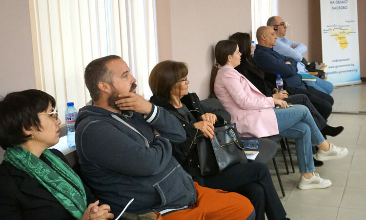 Разясниха на земеделските стопани от Хасково промените за директни плащания 