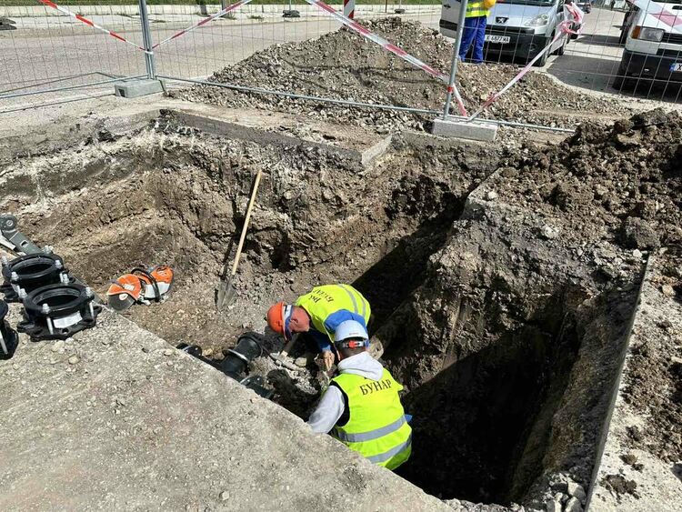 От „Болярово“ и „Червена стена“ започна смяната на общо 15 км водопроводи в Хасково