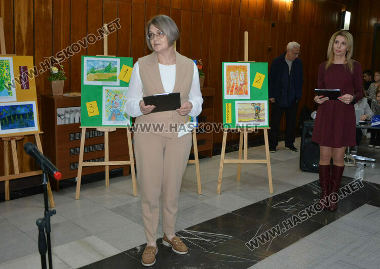 Наградиха победителите в националния конкурс за рисунка „Детство вълшебство“ 