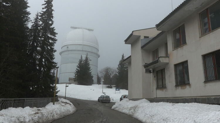 Туристи започнаха да превземат НАО-Рожен със старта на новия сезон