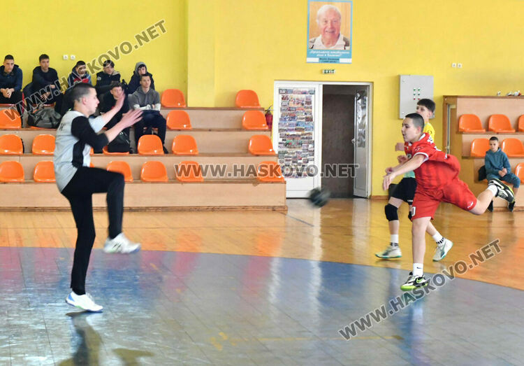 Юношите на „Асти ‘91“ с две победи у дома. Хасковлии са на зонален финал