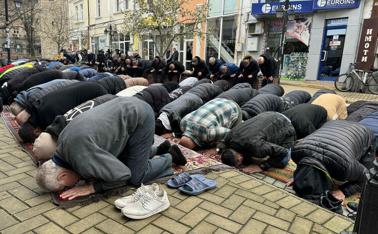 Мюсюлманският свят празнува