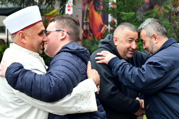 Мюсюлманският свят празнува