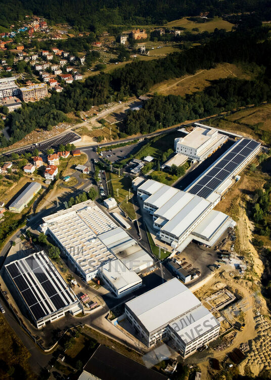 Машиностроителната компания КЯШИФ залага на зелената енергия, изгражда фотоволтаични мощности в Джебел и Кърджали