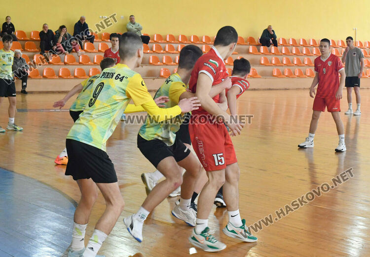 Юношите на „Асти ‘91“ с две победи у дома. Хасковлии са на зонален финал