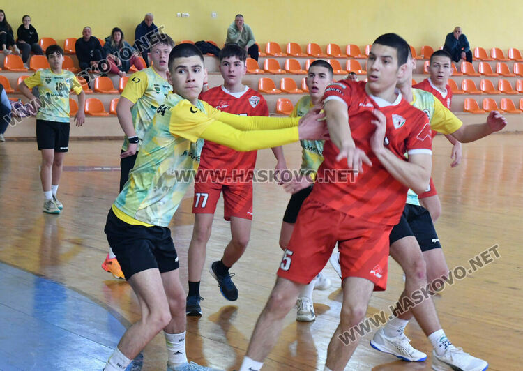 Юношите на „Асти ‘91“ с две победи у дома. Хасковлии са на зонален финал