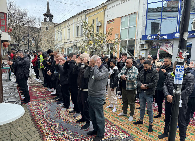 Мюсюлманският свят празнува