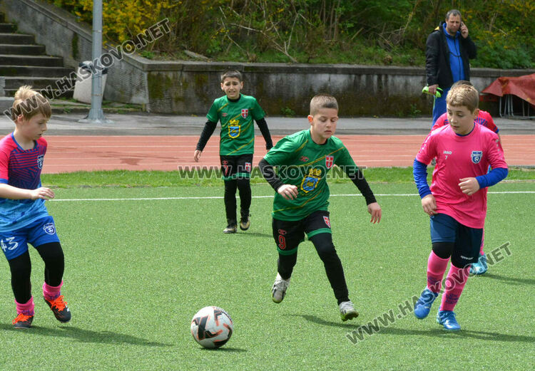 Малките футболисти на ФК „Хасково“ спечелиха турнира „Haskovo cup“