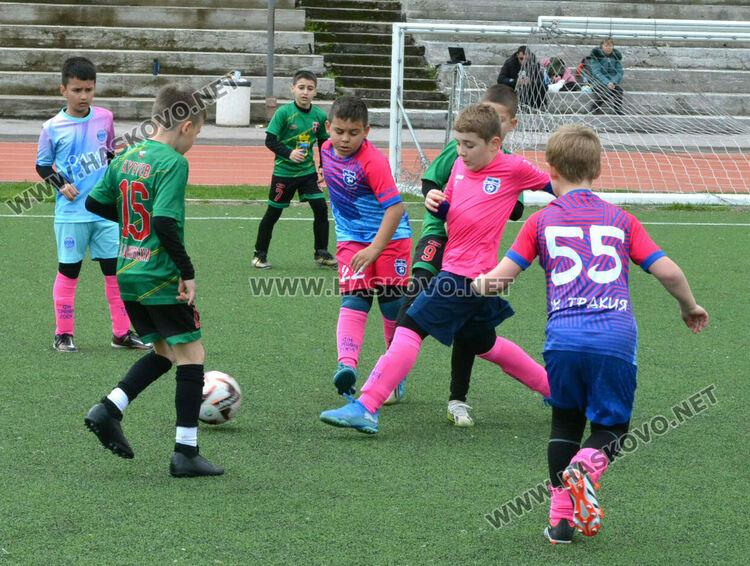 Малките футболисти на ФК „Хасково“ спечелиха турнира „Haskovo cup“
