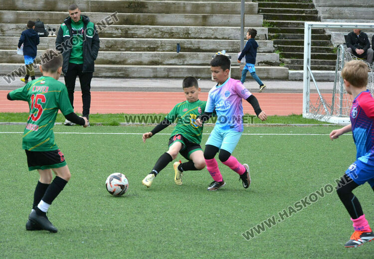 Малките футболисти на ФК „Хасково“ спечелиха турнира „Haskovo cup“