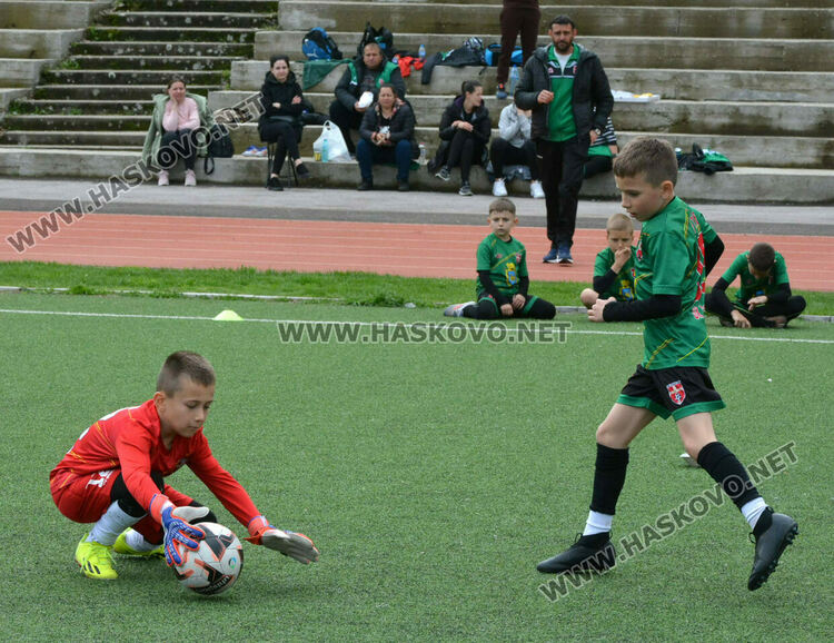 Малките футболисти на ФК „Хасково“ спечелиха турнира „Haskovo cup“