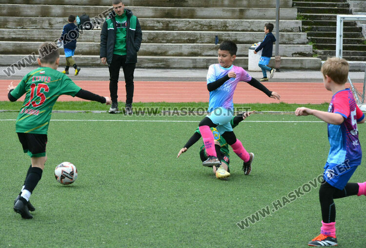 Малките футболисти на ФК „Хасково“ спечелиха турнира „Haskovo cup“
