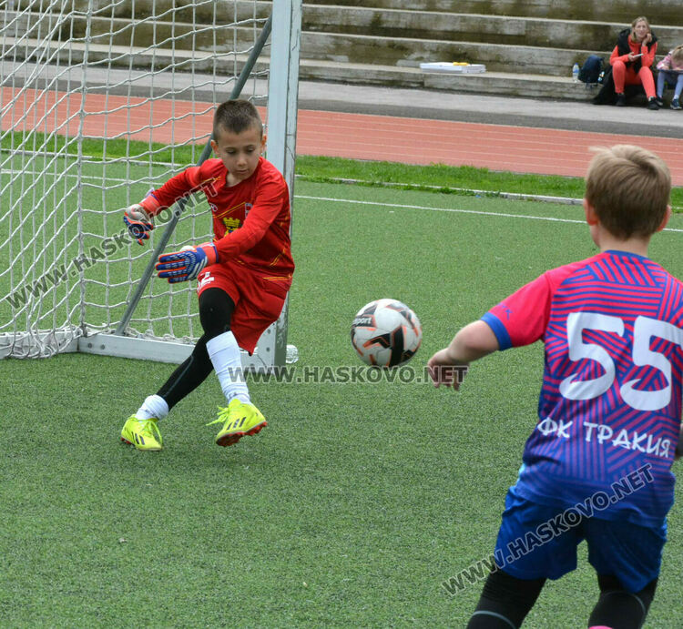 Малките футболисти на ФК „Хасково“ спечелиха турнира „Haskovo cup“