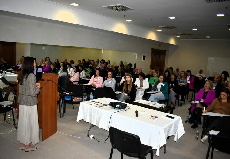 Над 60 експерти по комуникации се събраха на конференция в Асеновград