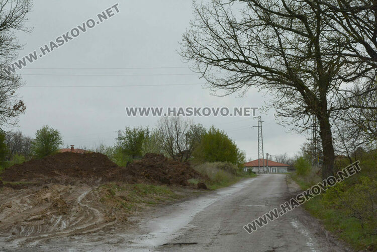 Започна разчистването на терена за новия старчески дом в Хасково