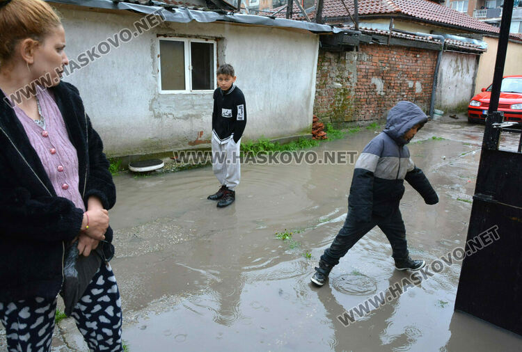 Хасковлии: Наводниха се десетина къщи и евангелска църква в „Република“
