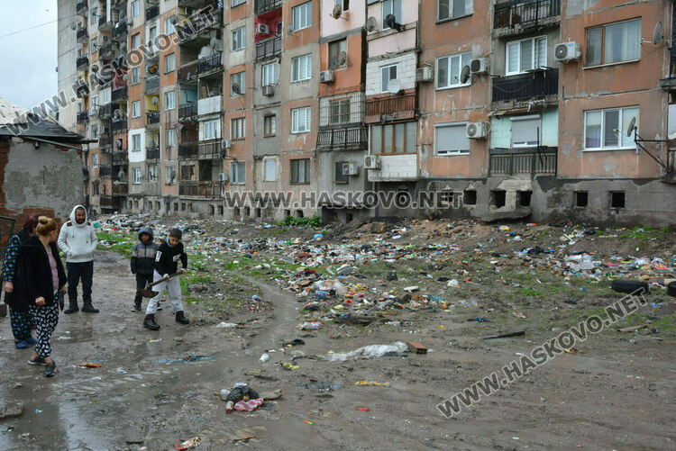 Хасковлии: Наводниха се десетина къщи и евангелска църква в „Република“