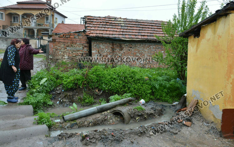 Хасковлии: Наводниха се десетина къщи и евангелска църква в „Република“