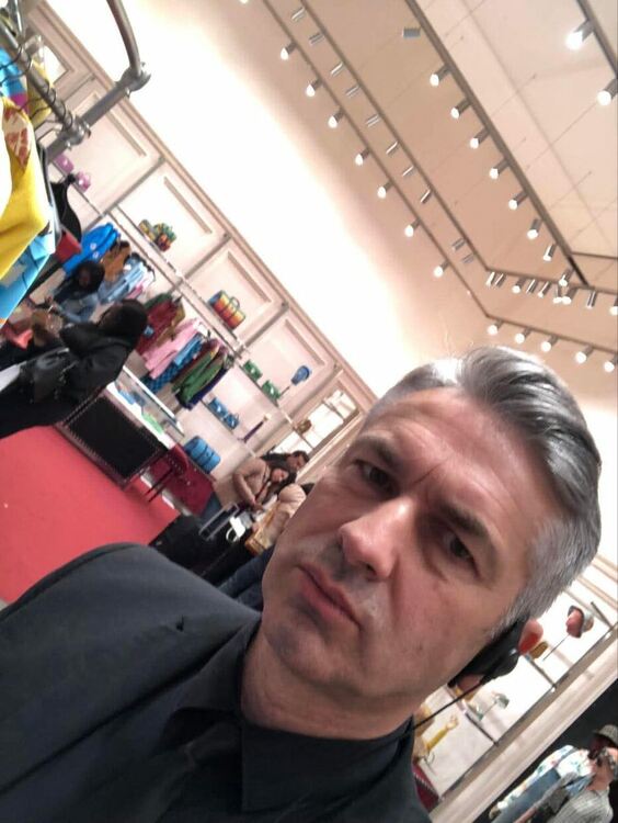 Охрана на „Гучи“ реставрира ягуари в Тракиец