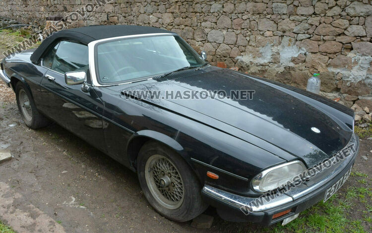 Охрана на „Гучи“ реставрира ягуари в Тракиец