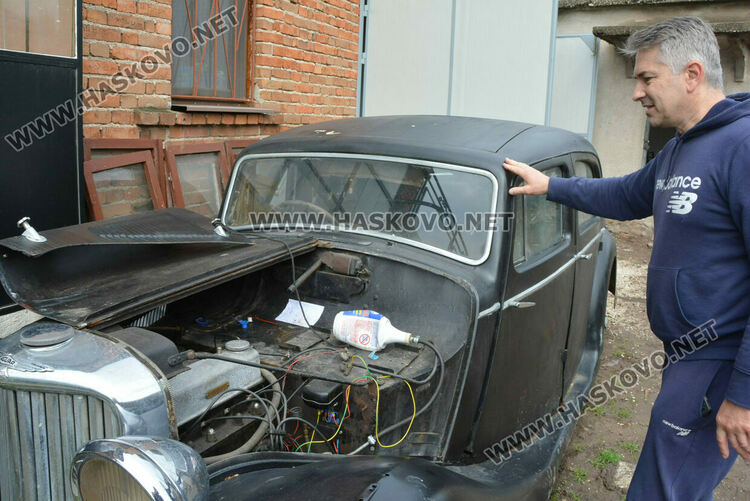 Охрана на „Гучи“ реставрира ягуари в Тракиец